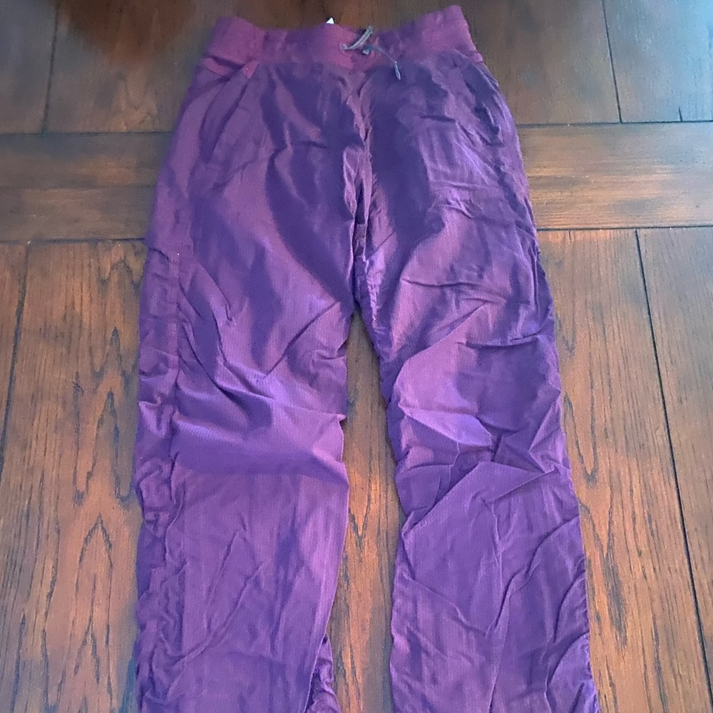Ivivva (lululemon for girls) purple dance studio pants